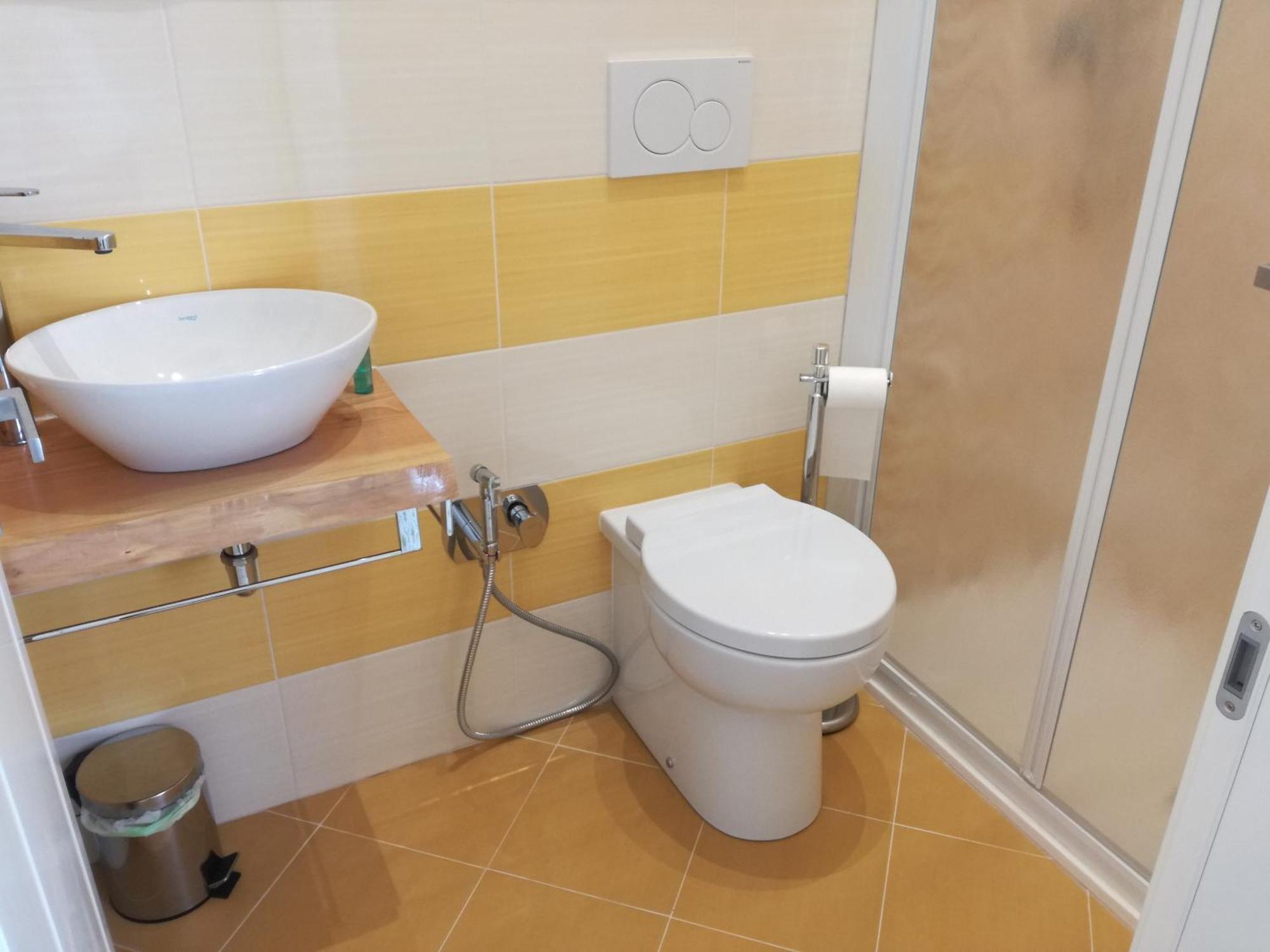 Il Grattacielo B&B Livorno Exterior foto